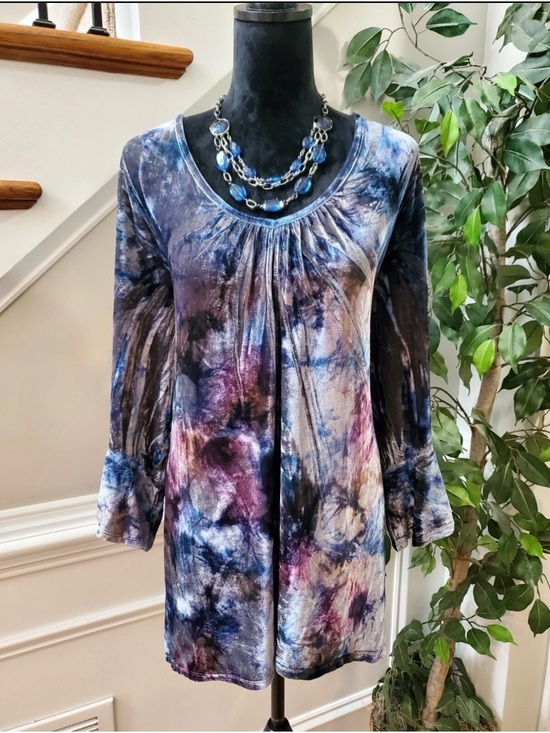 ONE WORLD Tops - One World Velvet Tie Dye Lace Back Boho Blouse NWT Medium